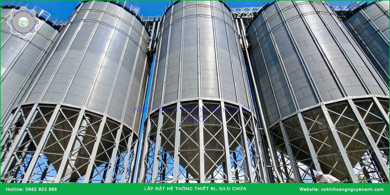 Lắp đặt hệ thống thiết bị, silo chứa là gì?